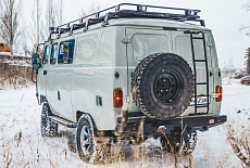 Бампер с калиткой запасного колеса для УАЗ Буханка